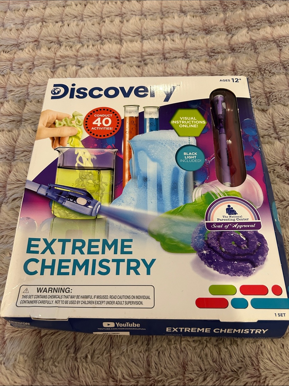 Discovery Extreme Chemistry Kit 40 different activities new